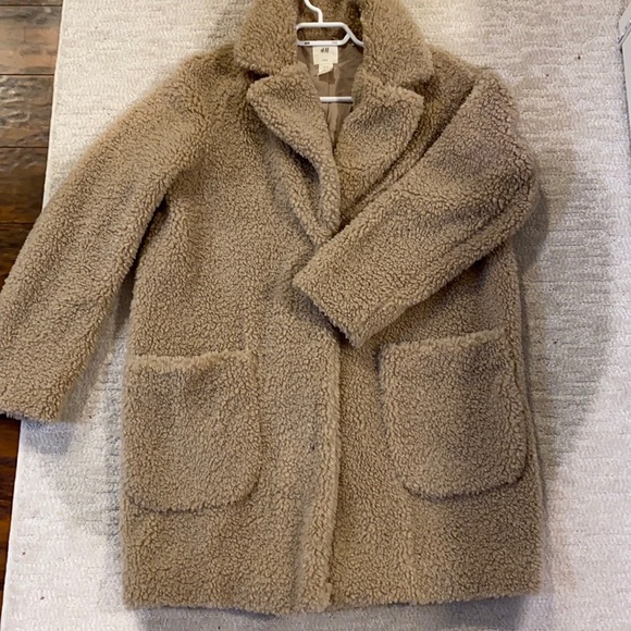 H&M teddy bear coat - Picture 1 of 4